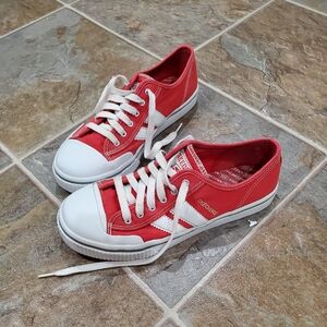 Skechers Skate Sneakers Womens 7.5-8